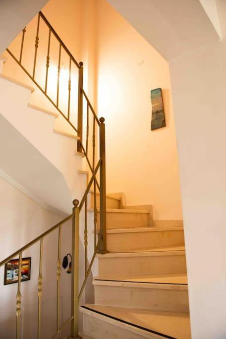 Sea View Maisonette Netflix Nea Kerasia エクステリア 写真